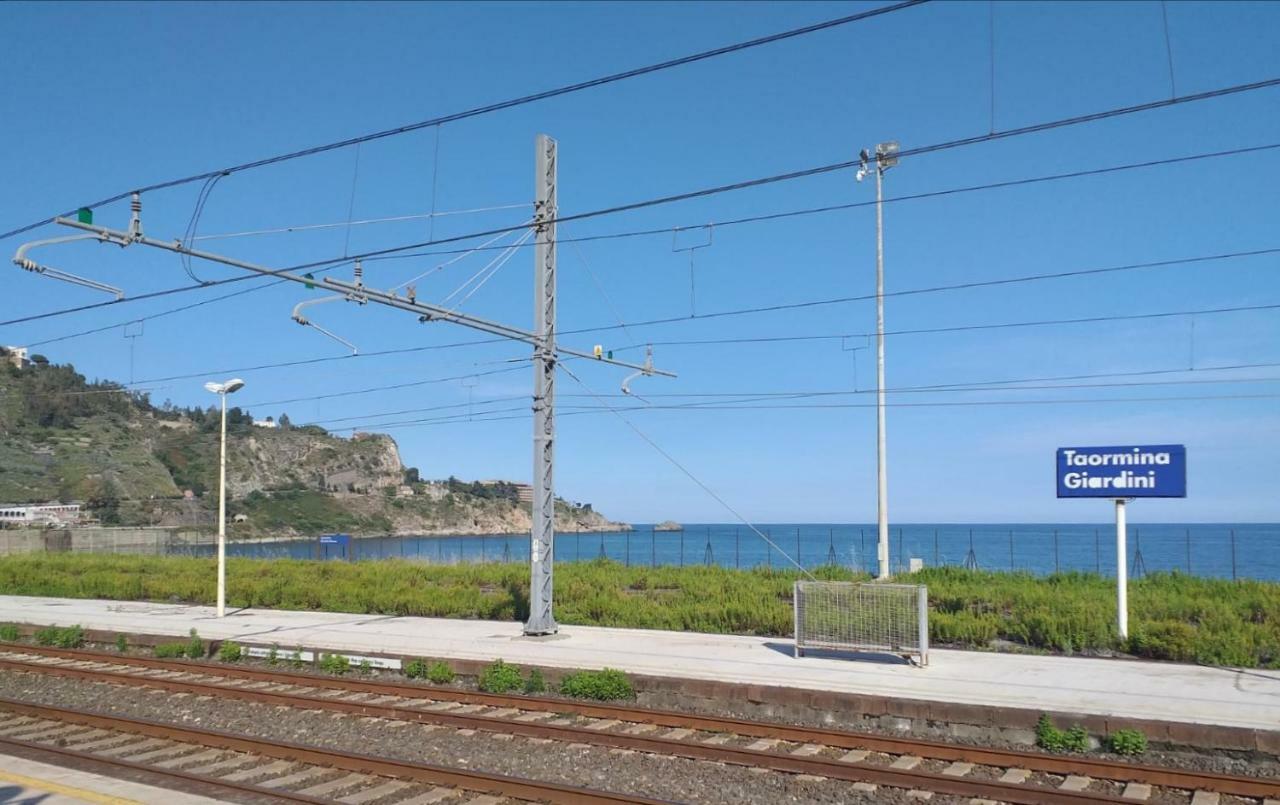 La Maison Doree Giardini Naxos Εξωτερικό φωτογραφία